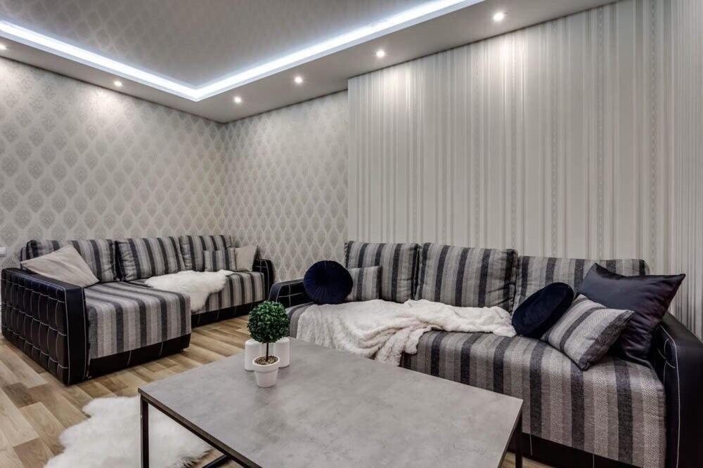 לבוב Comfortable Apartments מראה חיצוני תמונה